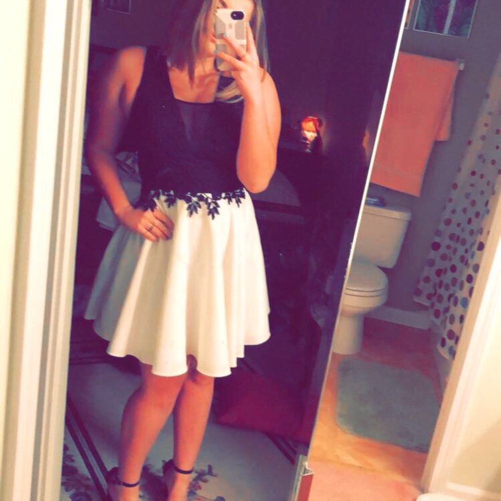 Camille la vie dress